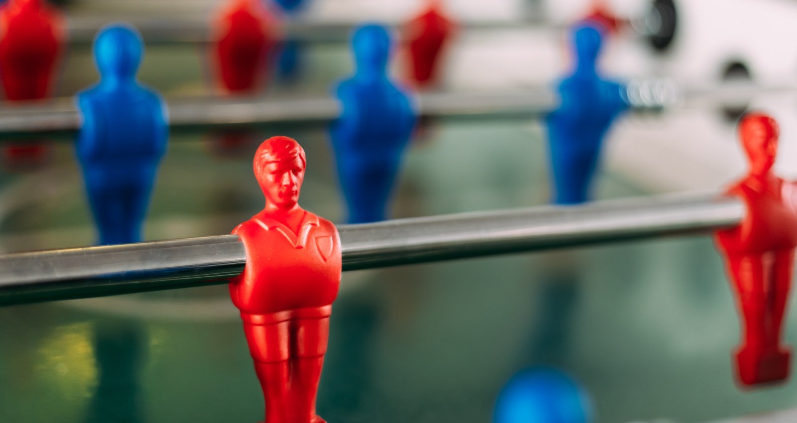 The-Roles-of-Red,-Blue-and-Purple-Teams-blog header